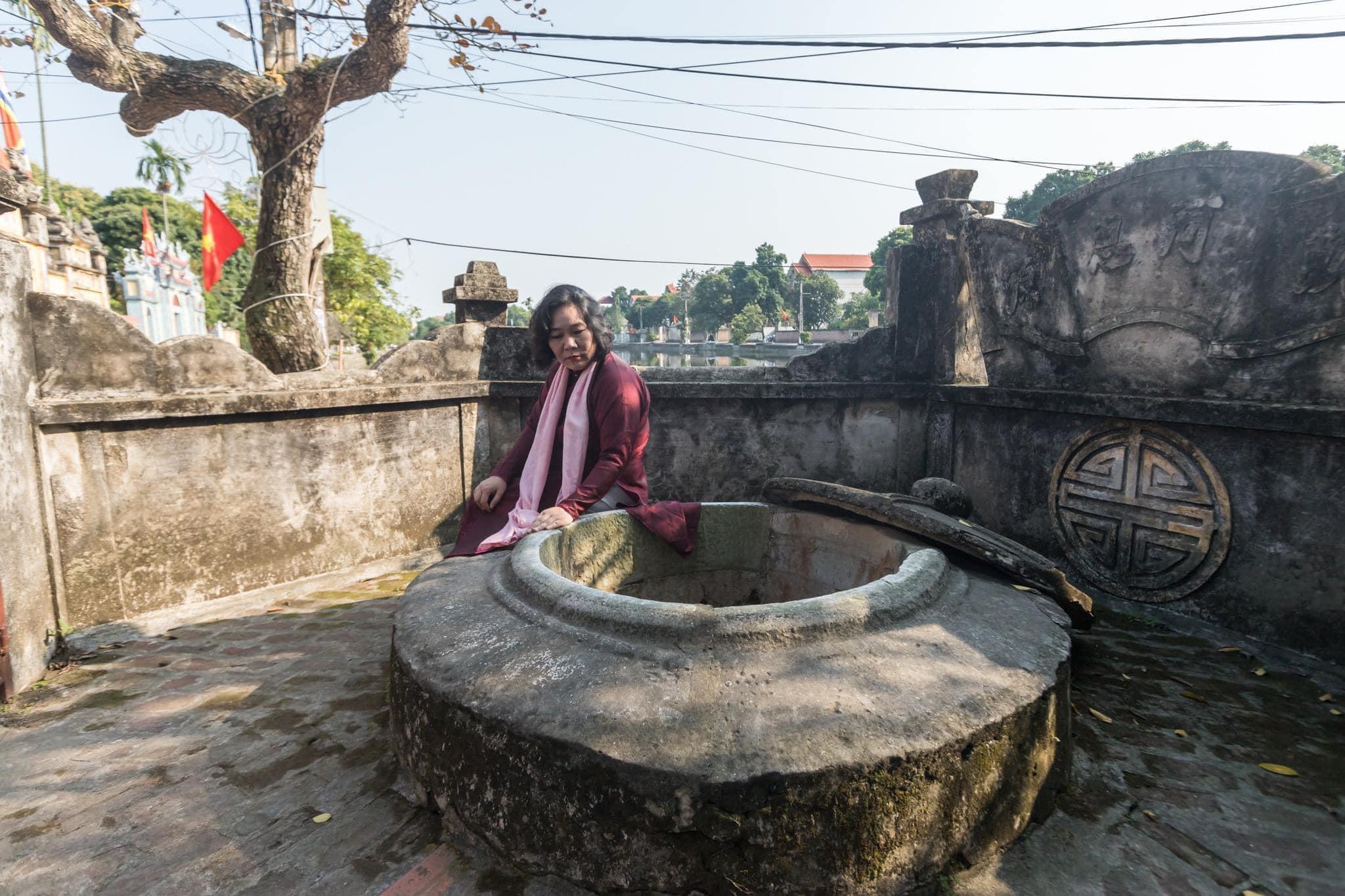 KÍ ỨC GIẾNG LÀNG